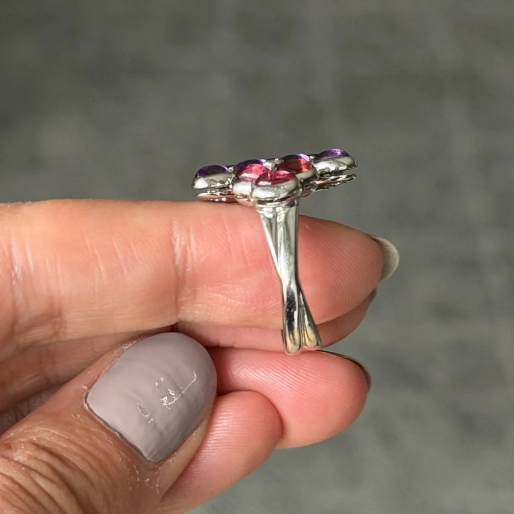 Mauboussin Paris Purple and Pink Amethyst Cluster Ring - Picture 9 of 15